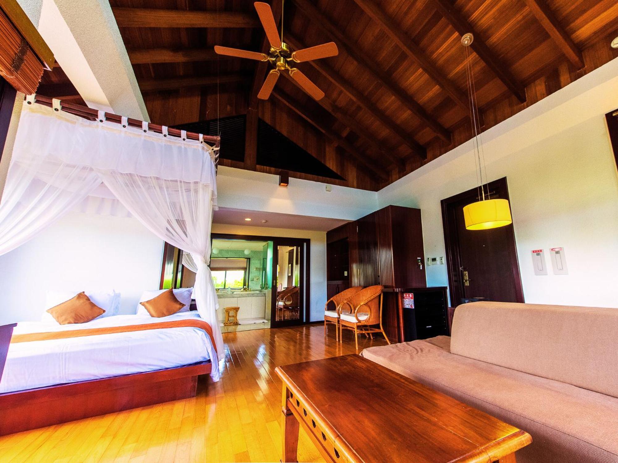 Livemax Amms Canna Resort Villa Ginoza Esterno foto